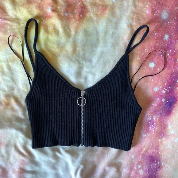 SOLD✅NWOT F❤️&🍋’s Harley Zipper Crop Top - Picture 2 of 4